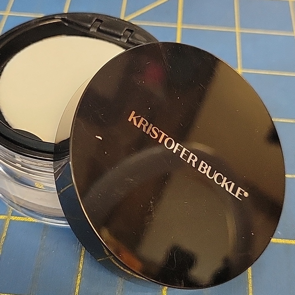Kristopher Buckle Translucent Loose Setting Powder & Puff 10.4g New Sealed Jar